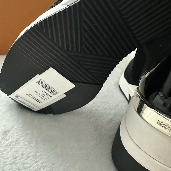 Michael Kors Willis Stretch Knit Trainer brand new / no box - Picture 6 of 15